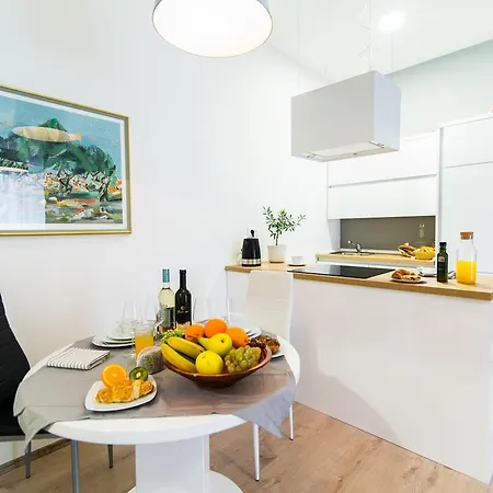 Polai Center Apartament Pula