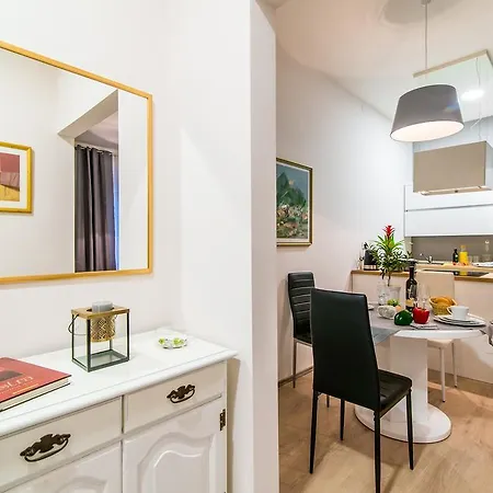 Apartament Polai Center